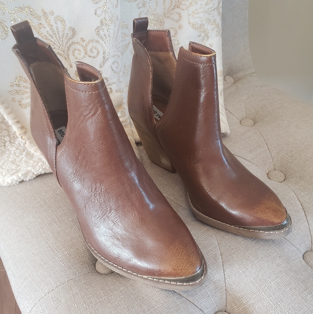 Faux leather boots mini heel